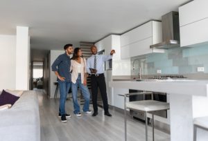 Three Benefits of Working with a Real Estate Agent